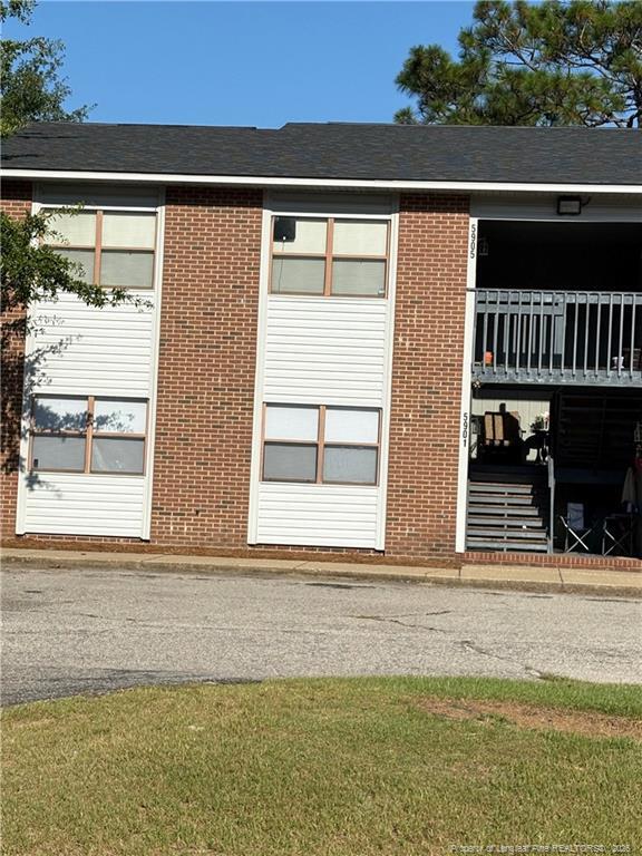 Building Photo - 5901 Labonte Dr