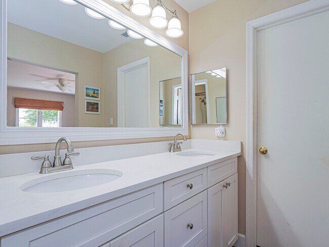 Building Photo - 4934 Wood Duck Cir