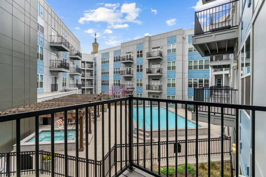 Building Photo - 501n N New Jersey St