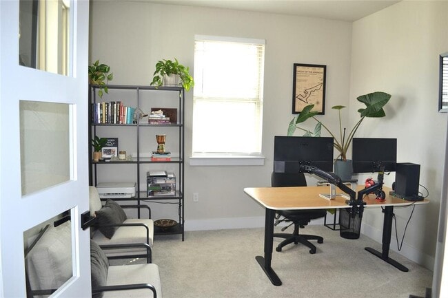 Building Photo - 8415 Laughlin Ln