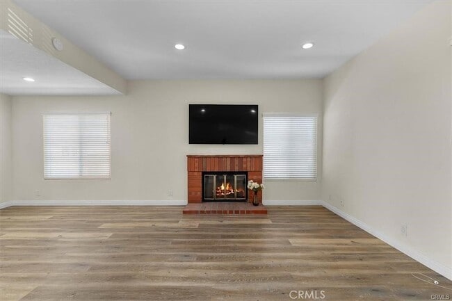 Building Photo - 2740 Gramercy Ave