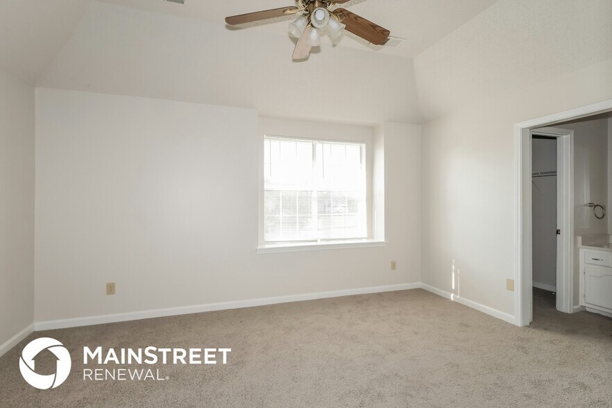 Building Photo - 4680 Tumblebrook Cove