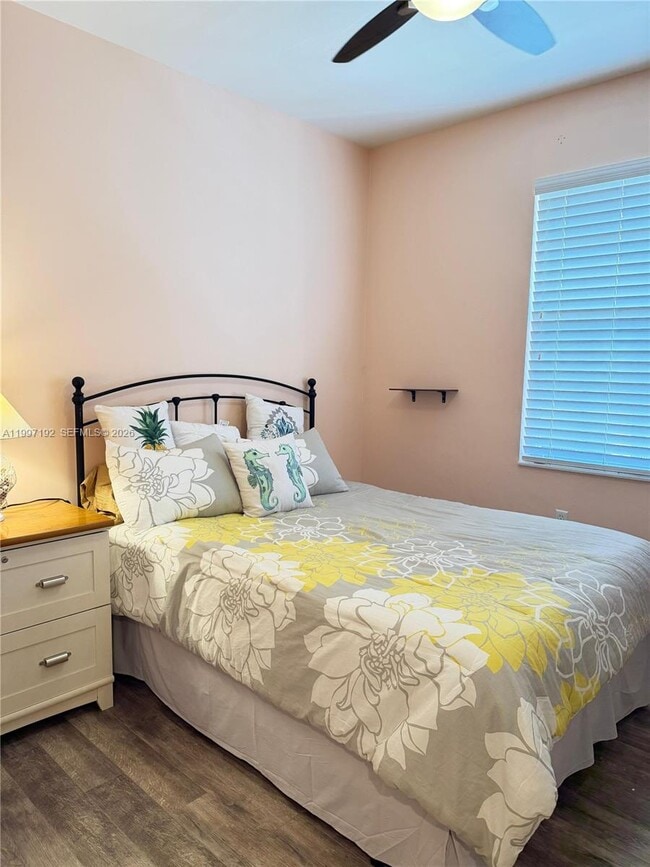 Building Photo - 1522 SW 50th St