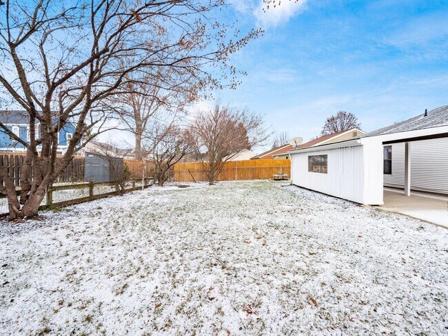 Building Photo - 7723 Stanlake Ct