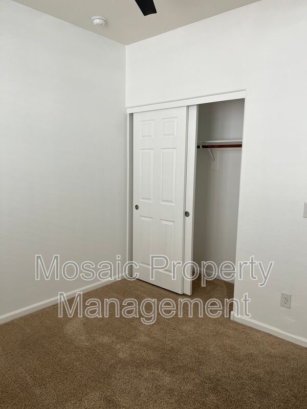Building Photo - 3731 Aspen Ave
