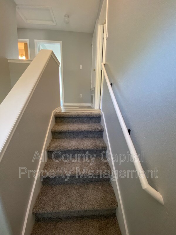 Building Photo - 6805 Doyal Dr