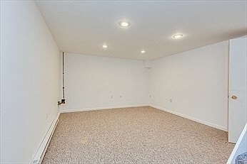 Building Photo - 18 Westford Rd
