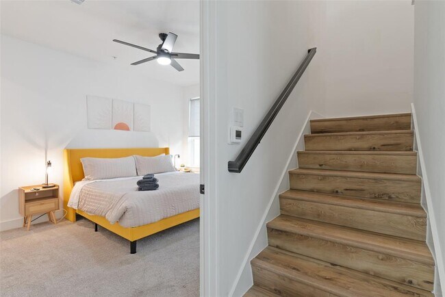 Building Photo - 1417 Kramer Ln