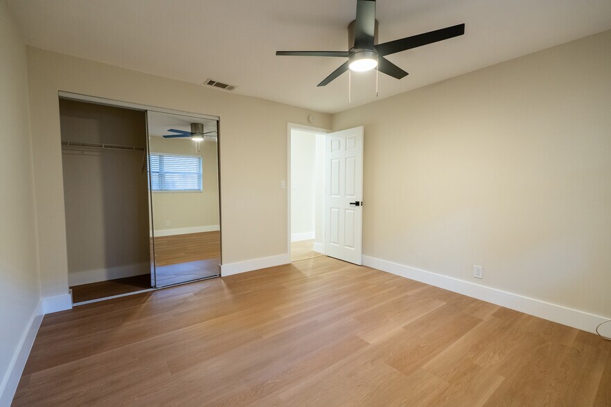 Building Photo - 10911 NW 45th St