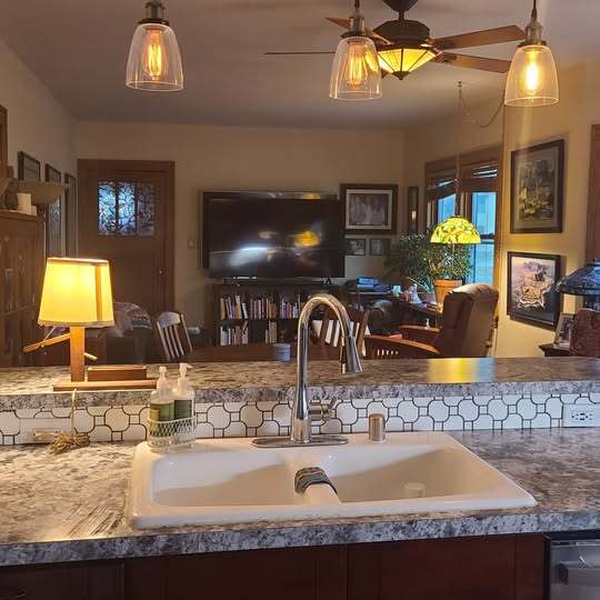 Kitchen/Living/Dining - 528 19th Ave NE