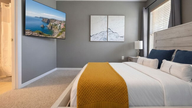 Building Photo - 3087 Seaview Castle Dr