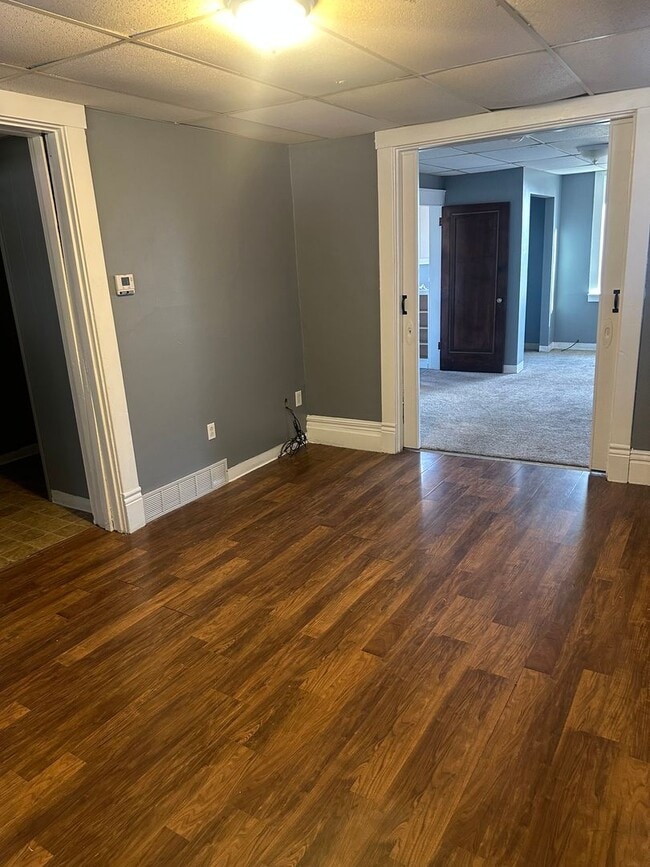 Building Photo - 208 McKinley St