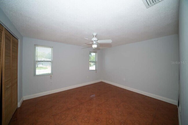 Building Photo - 8948 Lido Ln