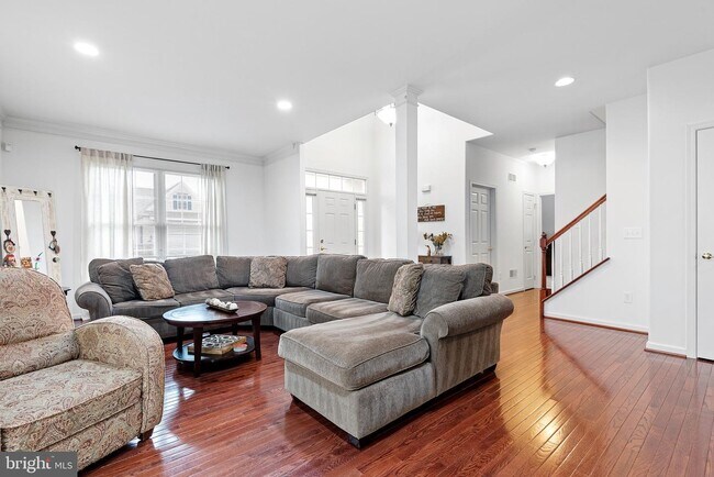 Primary Photo - 116 Cornwall Rd
