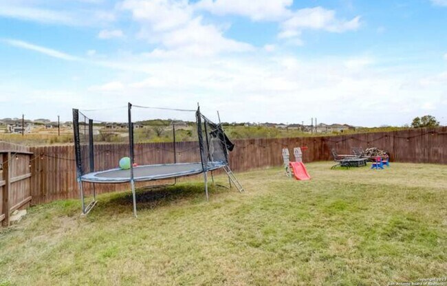 Building Photo - **Your Dream Home Awaits in Gated Ladera!*...