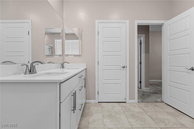 Building Photo - 4128 Royal Melody Ct