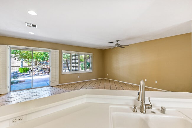 Building Photo - 78374 Bovee Cir