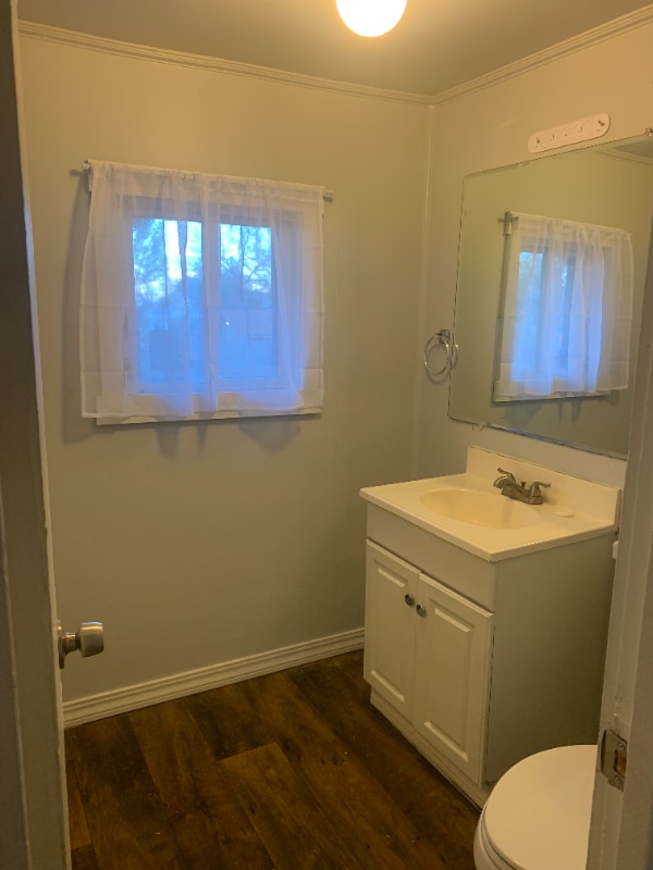 Building Photo - 1129 Magnolia Ave