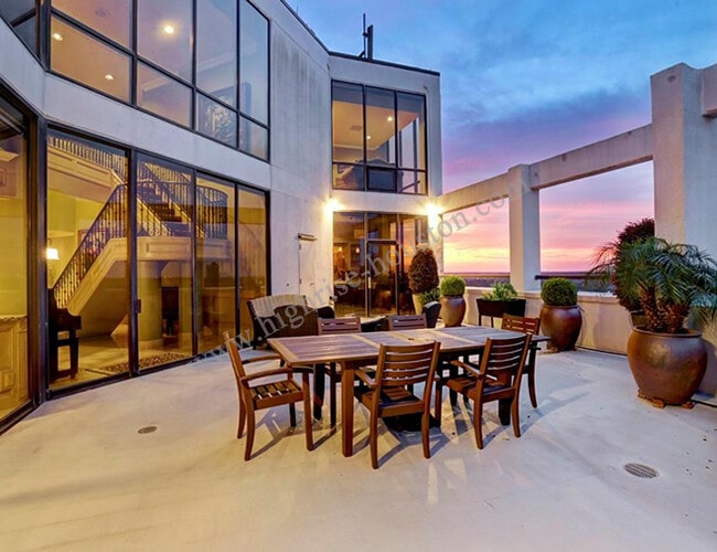 Building Photo - 1111 Bering Dr