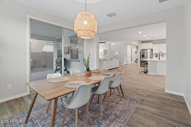 Building Photo - 14274 W Sand Hills Rd