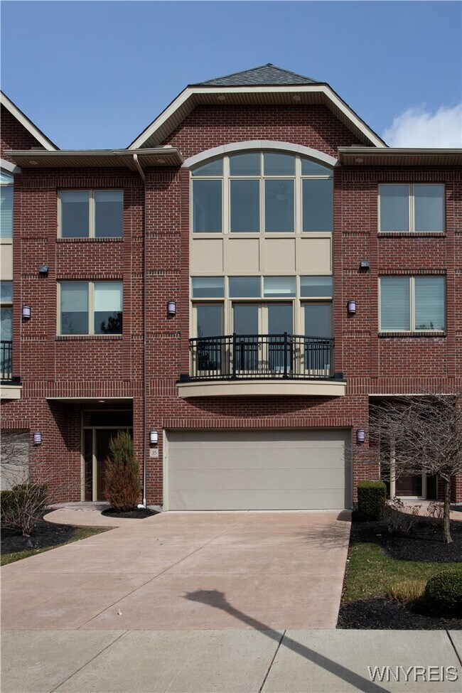 Building Photo - 35 Ojibwa Cir