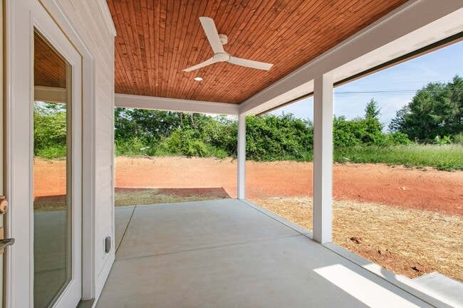 Building Photo - Beautiful New Construction Home-Long Term Rental