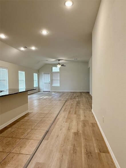 Building Photo - 3834 W Vicksburg Estates Dr