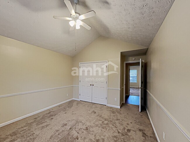 Building Photo - 309 Foxbriar Ct