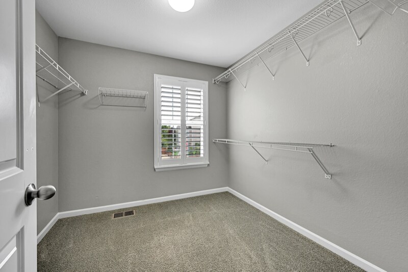 Building Photo - 7673 Bandit Dr