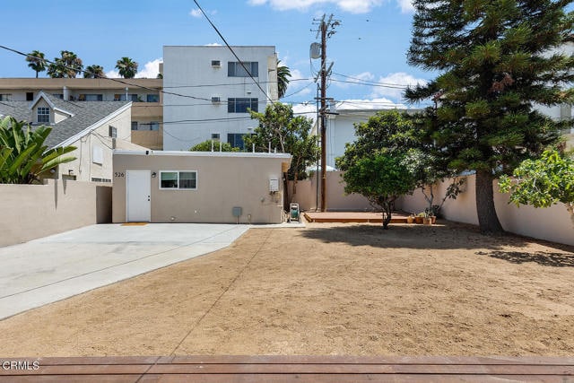 Building Photo - 524 N Edinburgh Ave