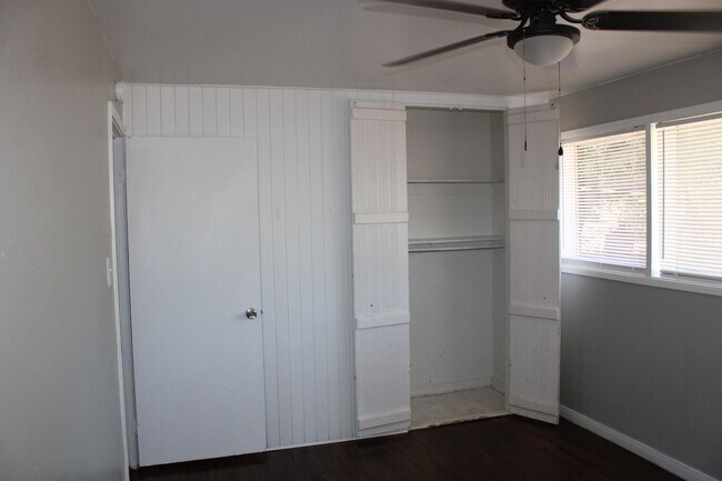 Building Photo - In the Heart of Midwest City *FIRST FULL MONTH FREE!!