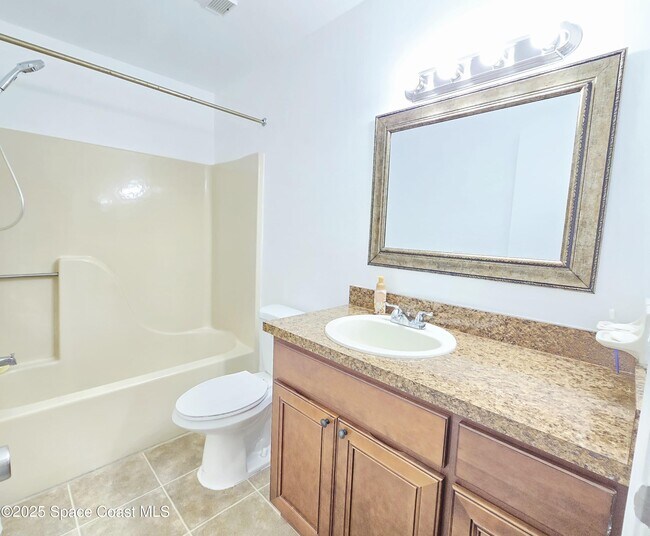 Building Photo - 1079 Ellen Ct