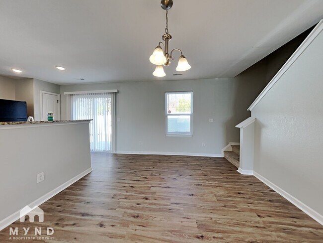 Building Photo - 6530 Paw Village Rd