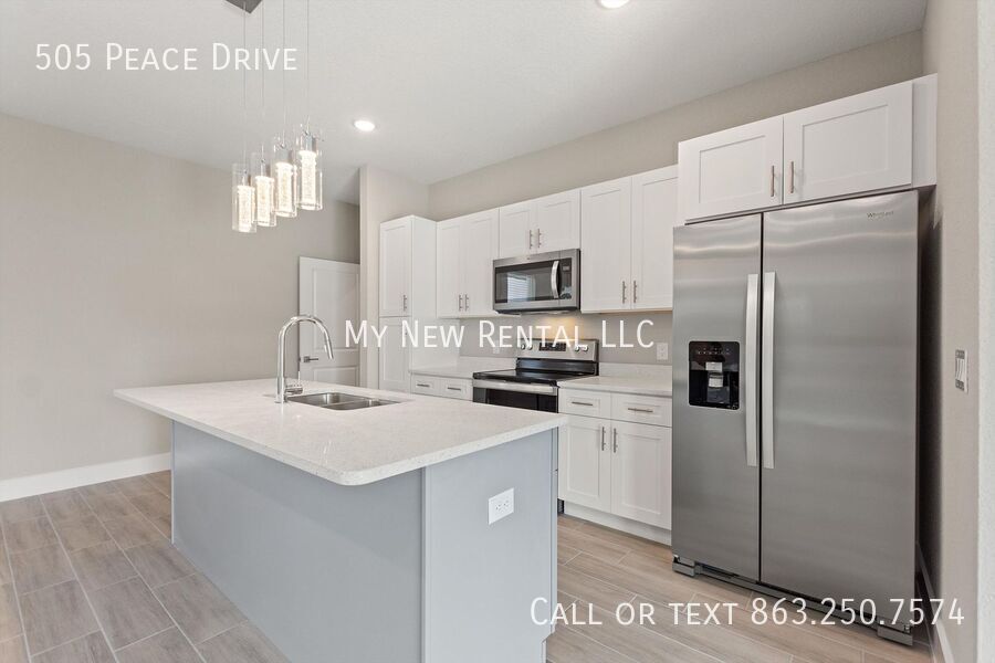 Building Photo - 505 Peace Dr