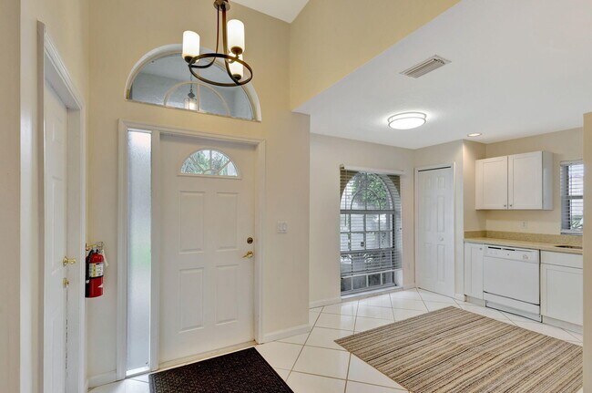 Building Photo - 13796 Yarmouth Dr