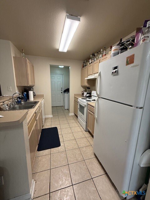 Building Photo - 911 Sagewood Trail