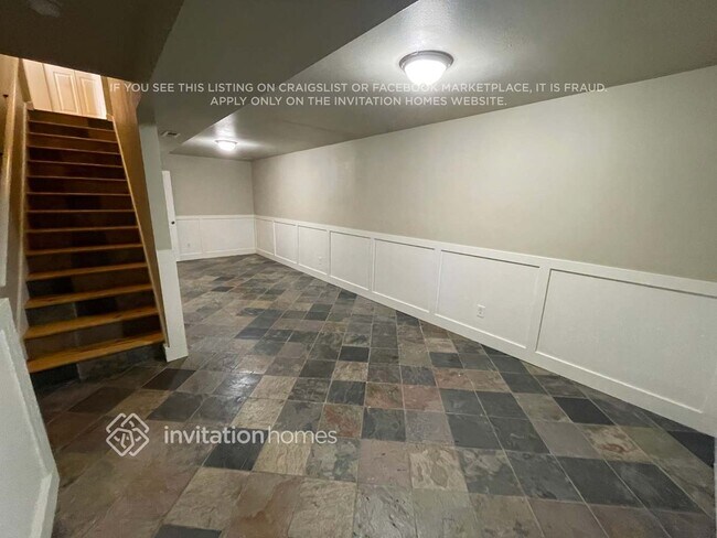 Building Photo - 2505 8th St SW