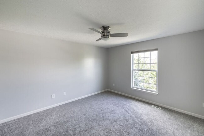 Building Photo - 8965 Snowberry Court