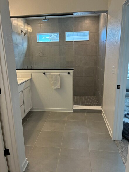 Building Photo - 2795 Eddystone Wy