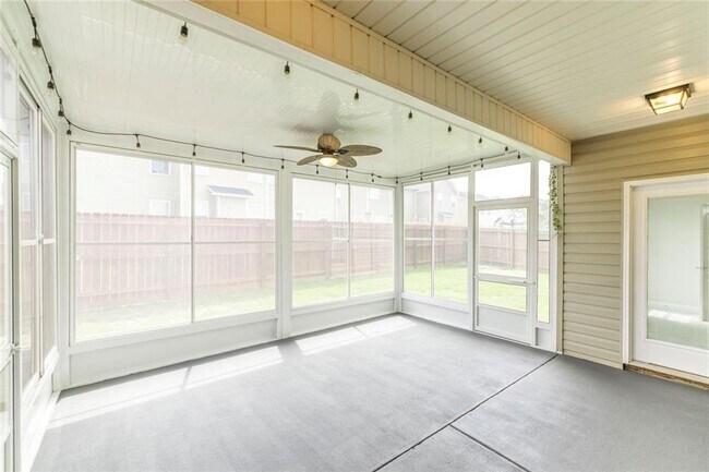 Building Photo - 104 Bryce Dr