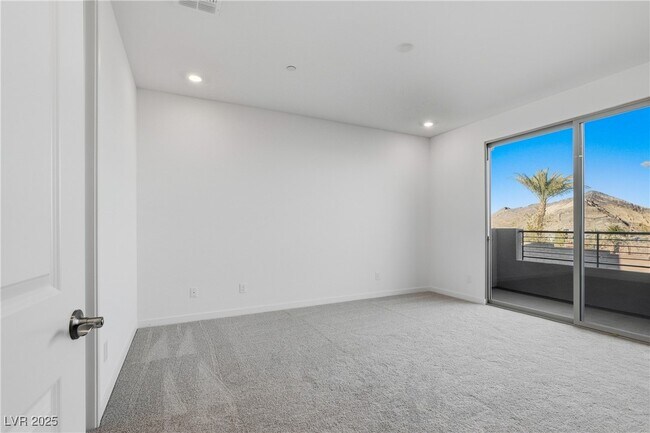 Building Photo - 11486 Dune Ledge Ave