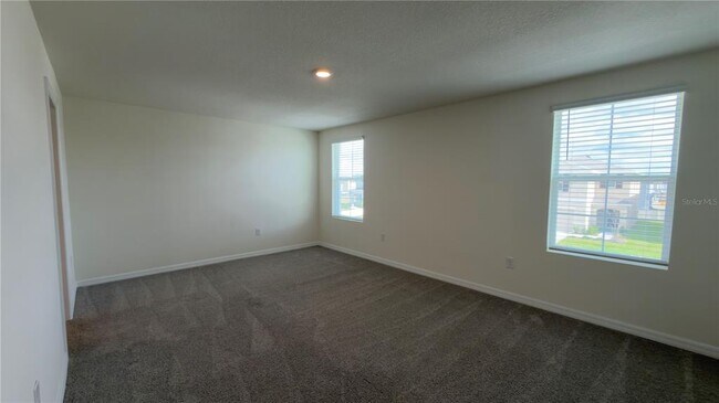 Building Photo - 8632 SW 45th Ct