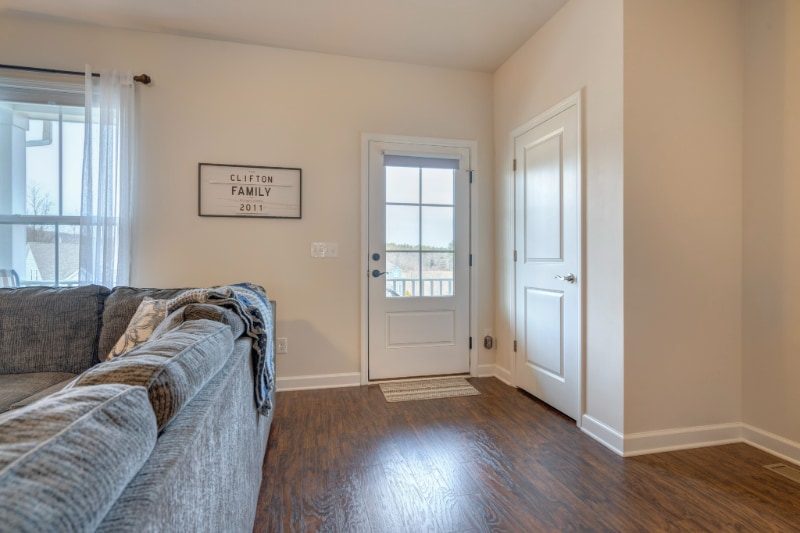 Building Photo - 370 Hamilton Ave NW