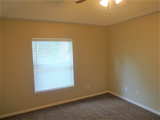 Building Photo - 7701 Westport Bay Dr