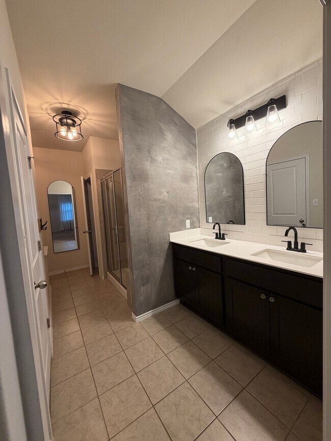 Building Photo - 124 Sage Meadows Dr