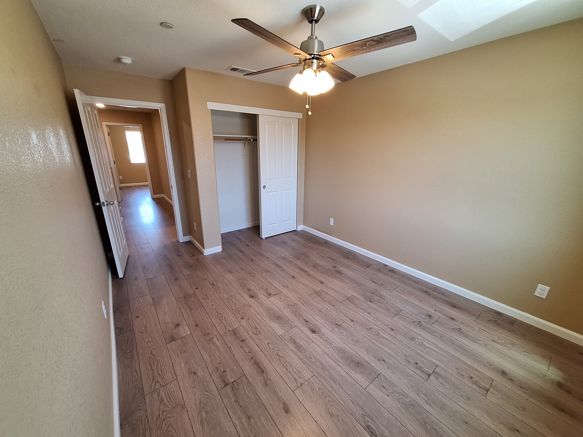 Building Photo - 4335 Ibiza Island Way