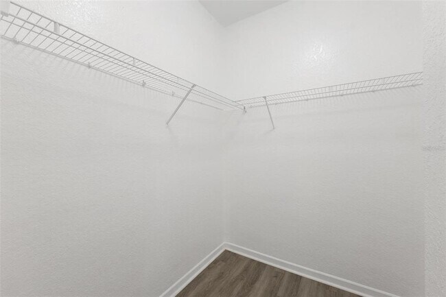 Building Photo - 17110 Carrington Park Dr