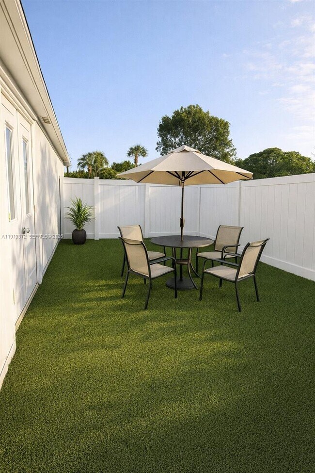 Building Photo - 000 NW 84th St