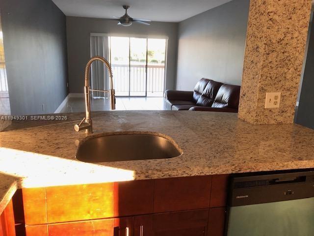 Building Photo - 5200 NW 31st Ave