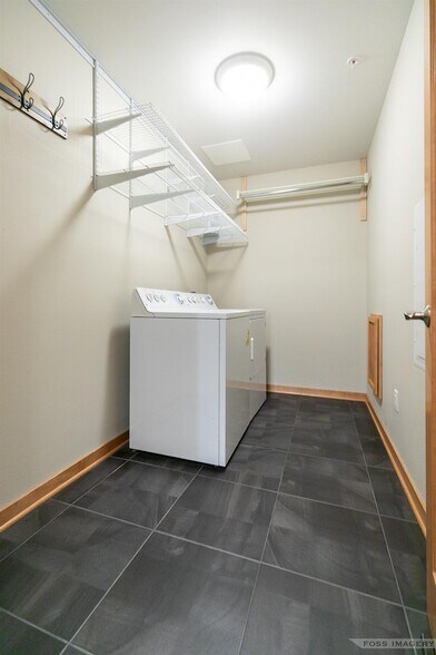 Building Photo - 625 N Segoe Rd